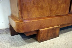 art-deco-buecherschrank-ca-1925-nussbaum.6