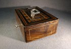 geldkasette-um-1900-eisen-stahl-mit-aufgemalter-holzmaserung.4