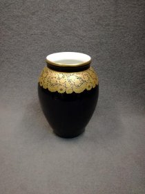 hutschenreuther-vase-kobaltblau-mit-goldzier-h-21-cm.2