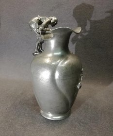 kayserzinn-seltener-krug-mit-maedchen-figur-und-plastischen-blueten-gross-h-30cm.5