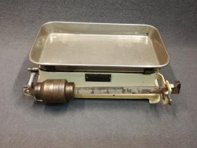 kuechenwaage-1930-orginal-mikro-d-r-pat-6-kg.1