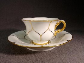 meissen-mokkatasse-weis-und-gold.9