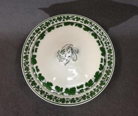 meissen-weinlaub-grosse-terrine-runde-deckel-schuessel.3