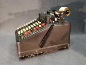 rechenmaschine-mit-druckwerk-continental-wanderer-werke-siegmar-schoenau.4