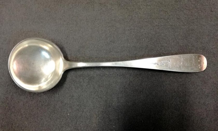 silberkelle-um-1900-800-er-silber-ziseliert-u-m-widmung-silberhochzeit