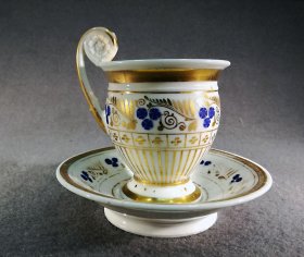 tasse-biedermeier-um-1820-50.4