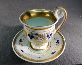 tasse-biedermeier-um-1820-50.6