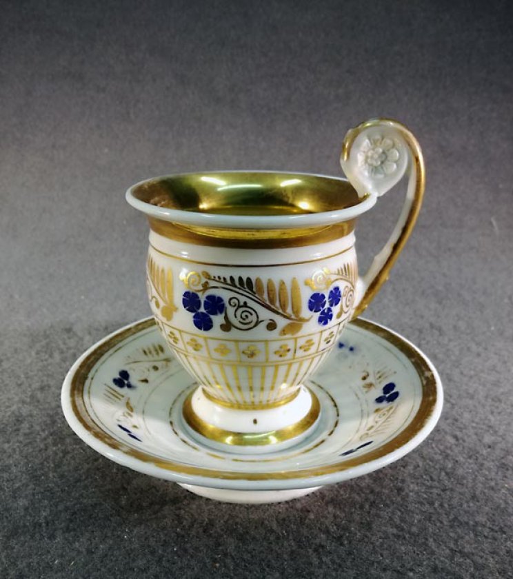 tasse-biedermeier-um-1820-50