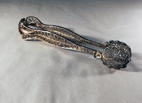 zuckerzange-m-19-jh-silber-feinste-filigranarbeit-durchbrucharbeit.1