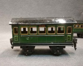 2x-maerklin-personenwagen-17190-2-u-3-klasse-spur-0.6