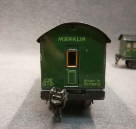 2x-maerklin-personenwagen-17190-2-u-3-klasse-spur-0.7