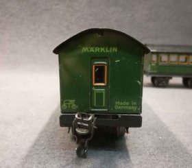 2x-maerklin-personenwagen-17190-2-u-3-klasse-spur-0.9