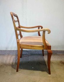 8x-armlehstuhl-um-1920-passender-tisch-vorh.6