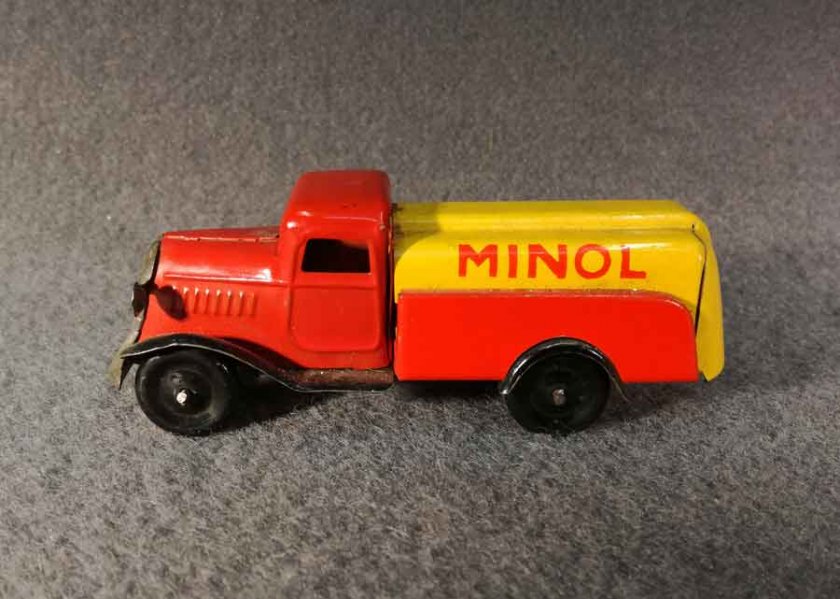 gnom-tankwagen-nr-813-minol-drgm