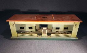 grosser-bahnhof-modellbahn-blechspielzeug-verm-spur-1.1