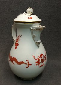 meissen-kanne-roter-drache-mit-gold-gold-geschuppt-1-wahl.2