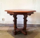 tisch-um-1880-nussbaum-h-66cm-sofatisch-beistelltisch.1