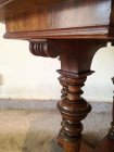 tisch-um-1880-nussbaum-h-66cm-sofatisch-beistelltisch.2