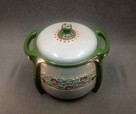 xoesterreich-verm-wien-jugendstil-deckelgefaess-bowle.2