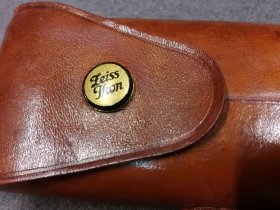 zeiss-ikon-stativ-mit-orig-ledertasche.7