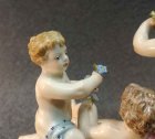 meissen-figurengruppe-um-1860-80-3-putto-mit-blumen-1-wahl.3