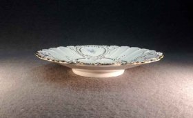 meissen-prunkschale-blumenmalerei-und-gold-goldrelief.2