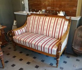 sofa-gruenderzeit-um-1880-nussbaum.4