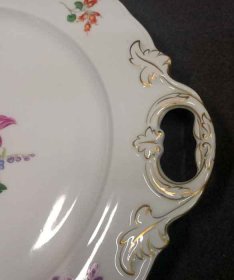 xmeissen-tablett-blumenbukett-und-gold-1-wahl.3