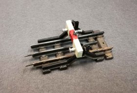zeuke-prellbock-gleis-spur-0-3-gleis-mit-leuchte