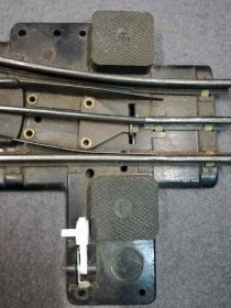 zeuke-weiche-3-gleis-spur-0-rechte-weiche-20-v.5