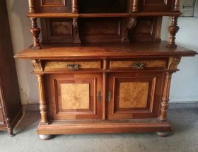 buffet-um-1880-gruenderzeit-nussbaum.4