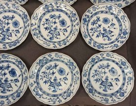 12-x-zweibelmuster-teller-teichert-meissen-grosse-speiseteller-25-25-5-cm.2