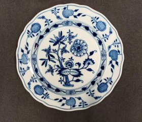 meissen-alt-zwiebelmuster-teller-1-h-19-jh-d-24-cm-1-wahl.3