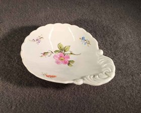 meissen-muschelschale-blumenmalerei-rose-alt-um-1900-knauf.5