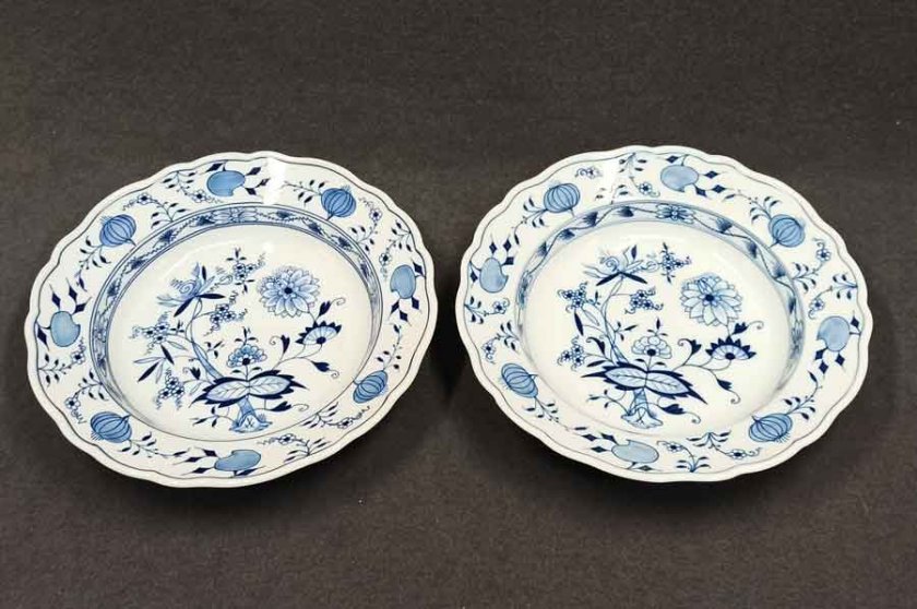 meissen-2x-zwiebelmuster-tiefe-teller-d-24-cm