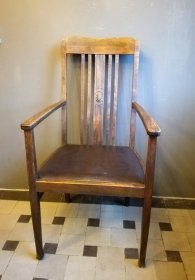 stuhl-um-1910-armlehnstuhl-schreibtischstuhl.1