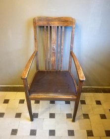 stuhl-um-1910-armlehnstuhl-schreibtischstuhl.2