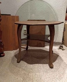 tisch-kleiner-sofatisch-um-1910-h-53-cm-d-60-cm.1