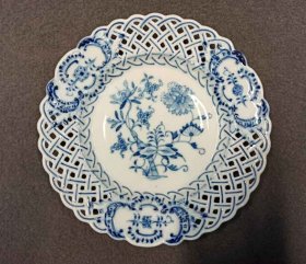 zwiebelmuster-flechtrandteller-teichert-d-18-5-cm.1