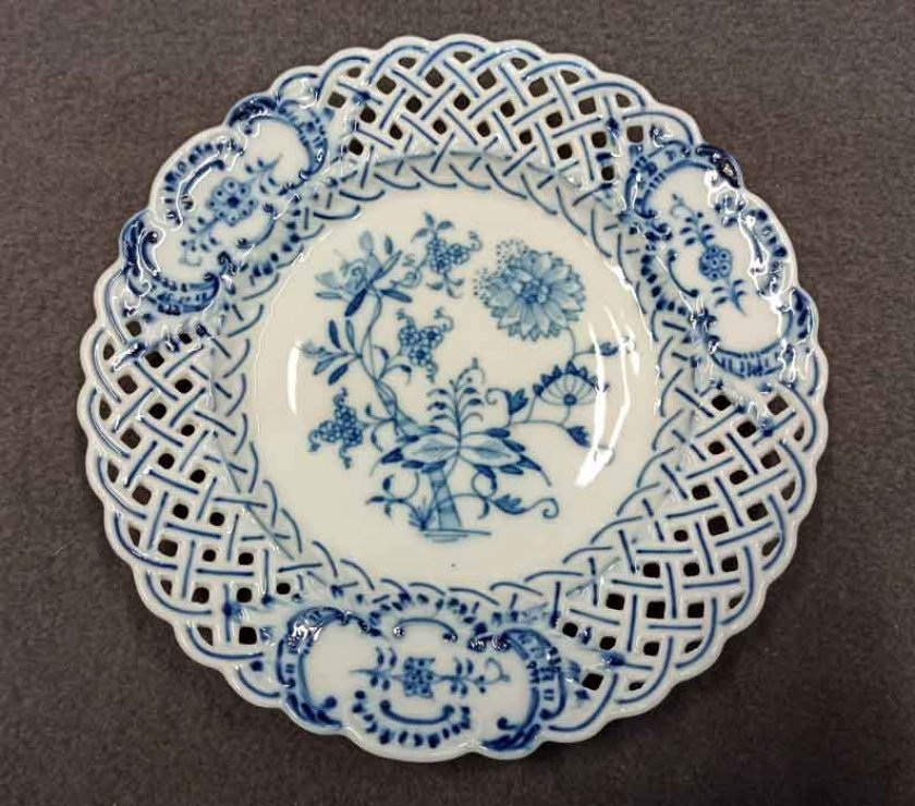 zwiebelmuster-flechtrandteller-teichert-d-18-5-cm