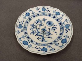 5meissen-zwiebelmuster-teller-alt-um-1900-gr-teller-d-25-cm.4