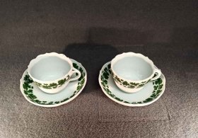 meissen-weinlaub-zwei-tassen-mit-untertassen-alt-um-1900-knauf.2