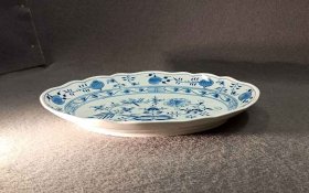 meissen-zwiebelmuster-vorlegeplatte-oval.3