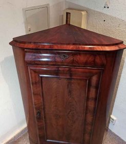 eckschrank-biedermeier-um-1840-mahagoni.2