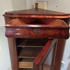 eckschrank-biedermeier-um-1840-mahagoni.5