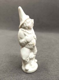 meissen-figur-narr-mit-eule-und-affe.2