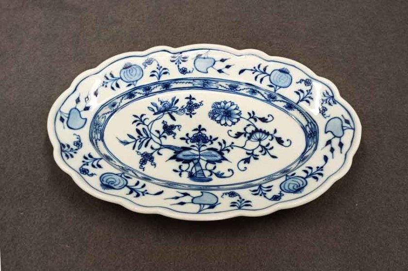 zwiebelmuster-platte-oval-teichert-stadt-meissen-klein-oval