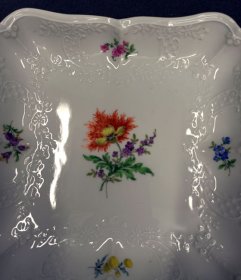 meissen-schale-mit-blumenmalerei-neumarseille-reliefzier.6