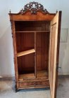 schrank-spaetbiedermeier-um-1860-nussbaum.7