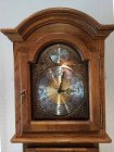 standuhr-neuzeitlich-interclock.2